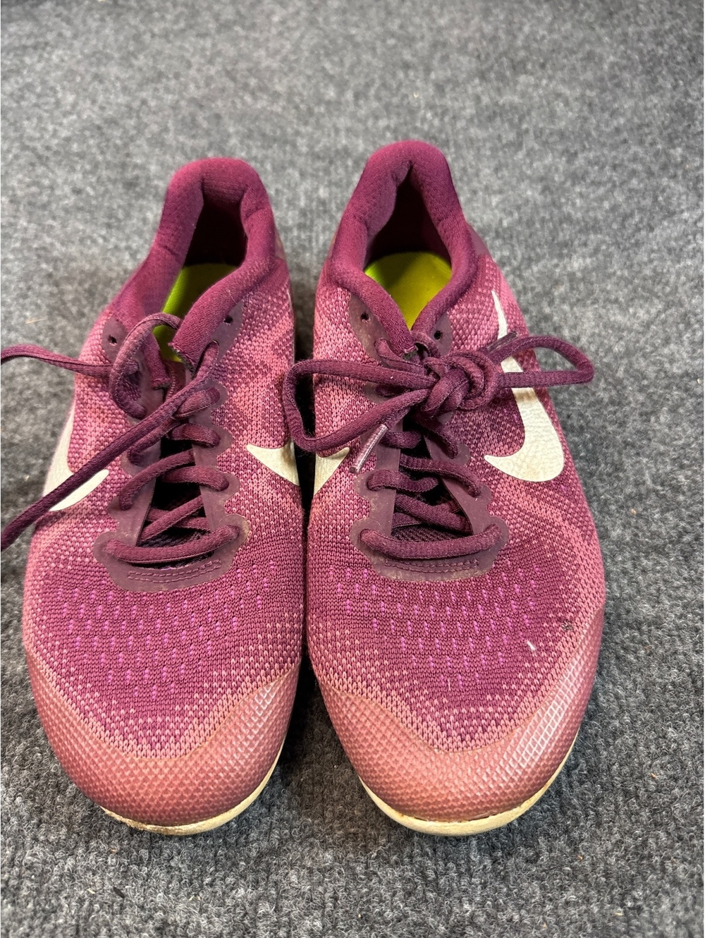 Nike Free RN Girls Size 4Y Burgundy Pink Running Shoes Sneakers 904258-601